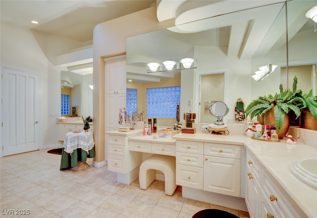 3008 Astoria Pines Circle Property Photo 45