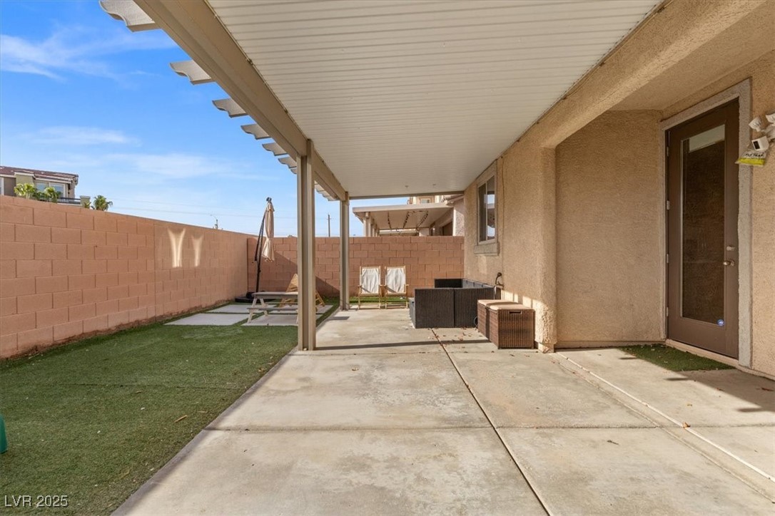 6301 Beavertail Pond Avenue Property Photo 20