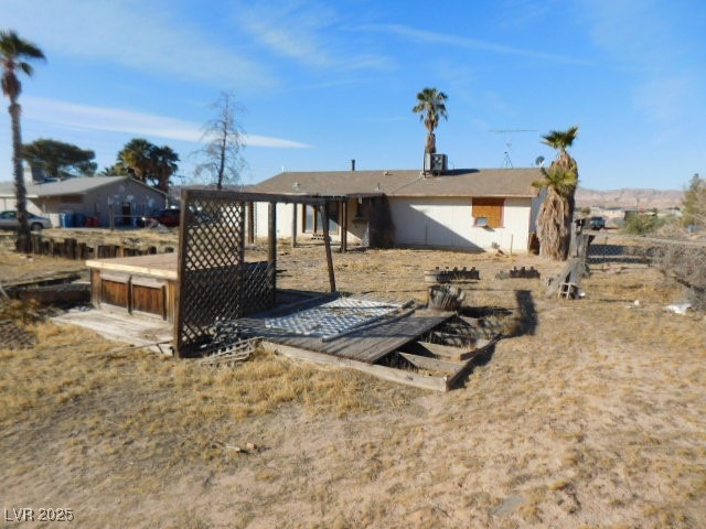 3748 Skyline Street Property Photo 10