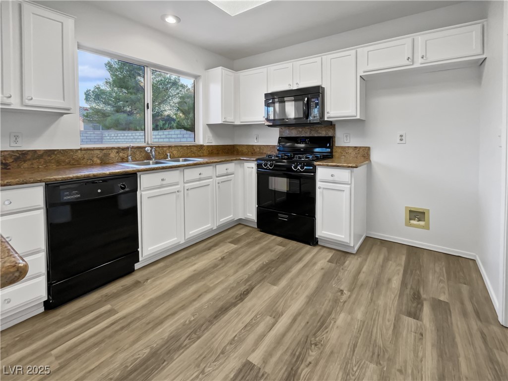 8509 Goodhaven Drive Property Photo 13