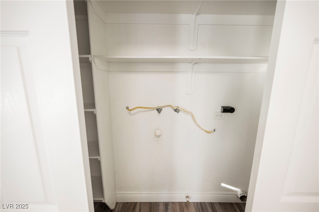 6215 Newville Avenue Property Photo 25