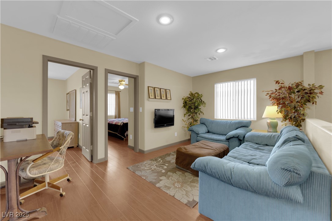 9161 Horizon Mist Avenue Property Photo 21