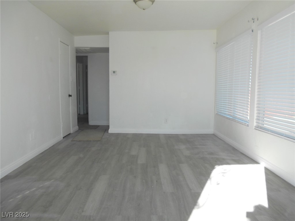 2137 East Saint Louis Avenue Property Photo 2