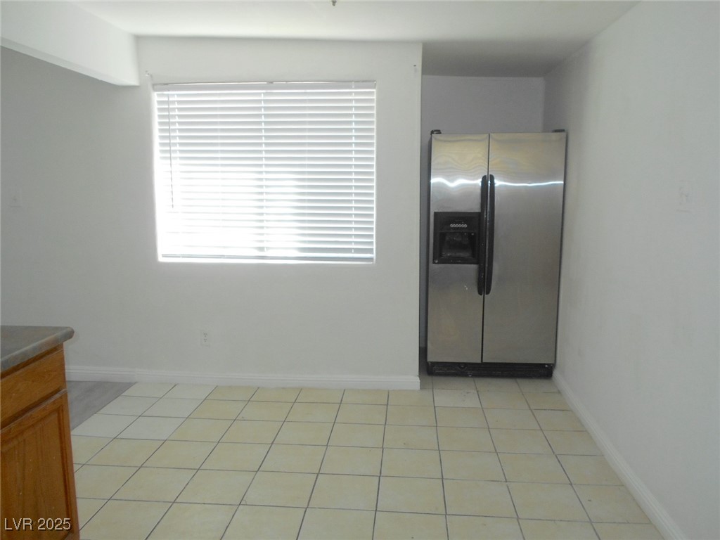 2137 East Saint Louis Avenue Property Photo 5