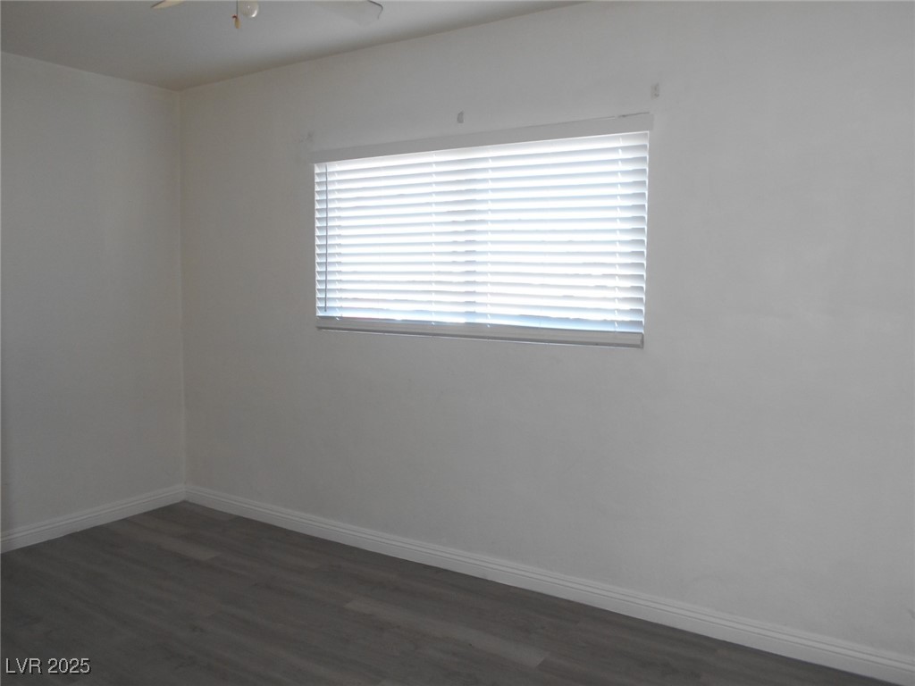 2137 East Saint Louis Avenue Property Photo 7