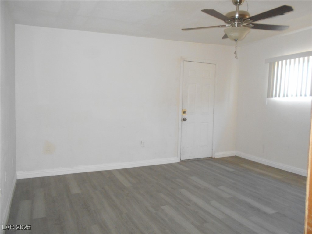 2137 East Saint Louis Avenue Property Photo 12