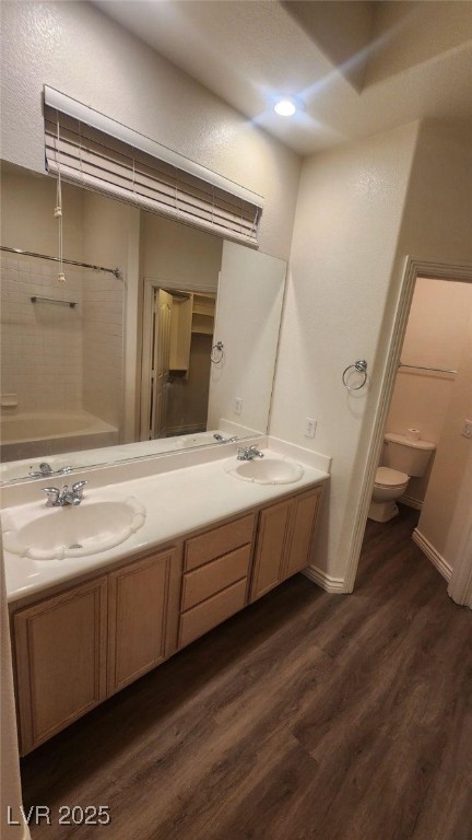 1529 Tillman Falls Avenue Property Photo 18