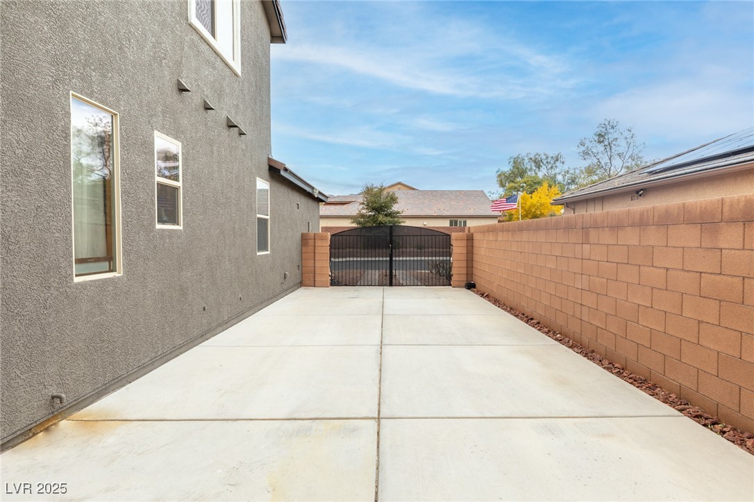 7306 Puckershire Street Property Photo 42