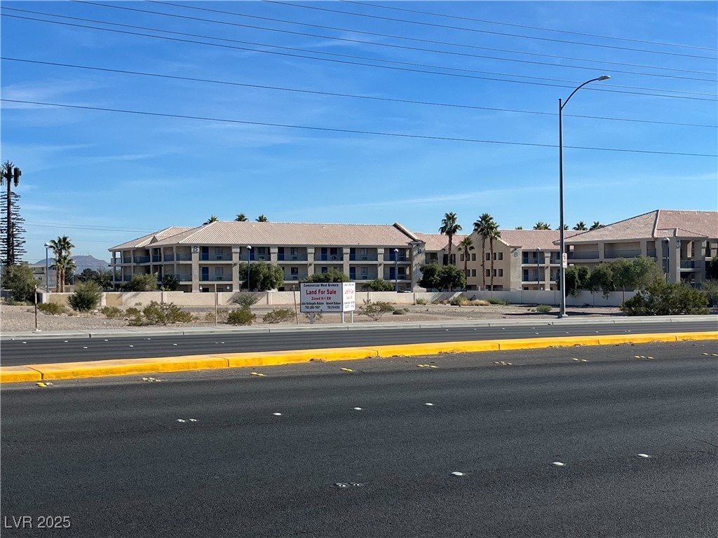 Las Vegas Blvd Property Photo 3