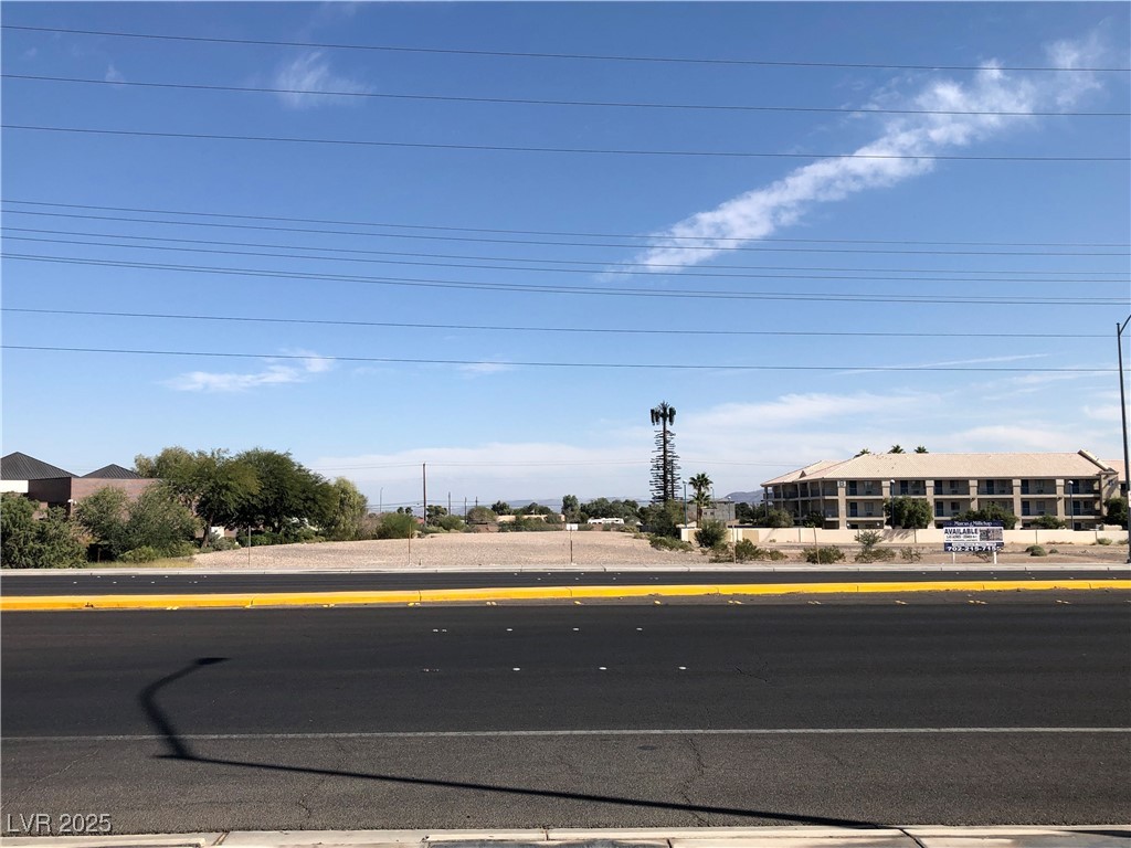 Las Vegas Blvd Property Photo 8