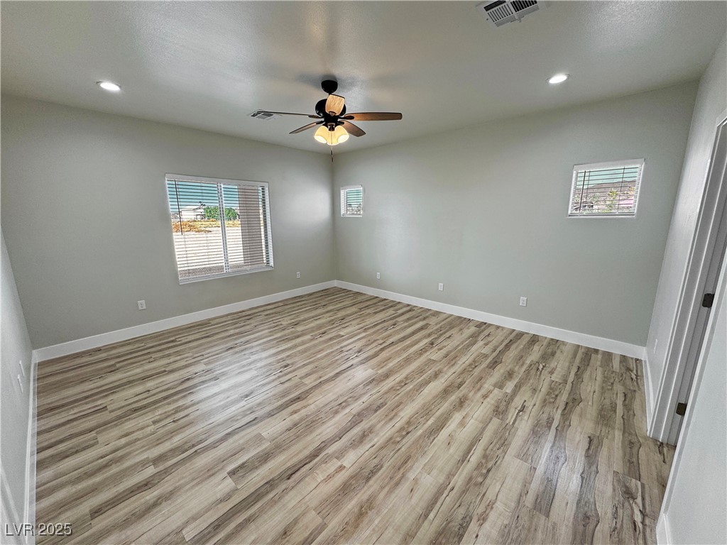 2560 Tahachapi Avenue Property Photo 33