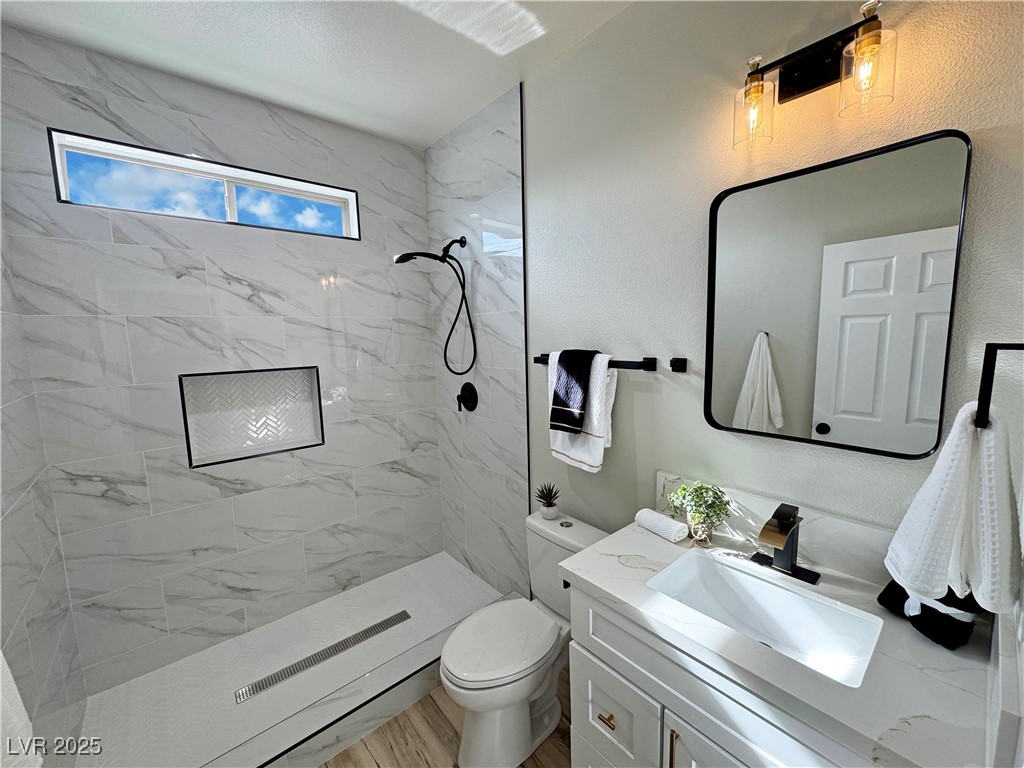 2560 Tahachapi Avenue Property Photo 49