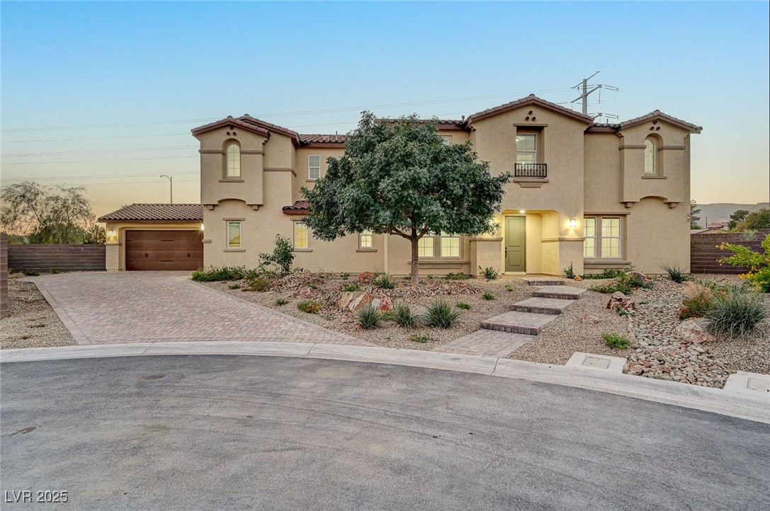 4807 Enchanted View Street Property Photo 3