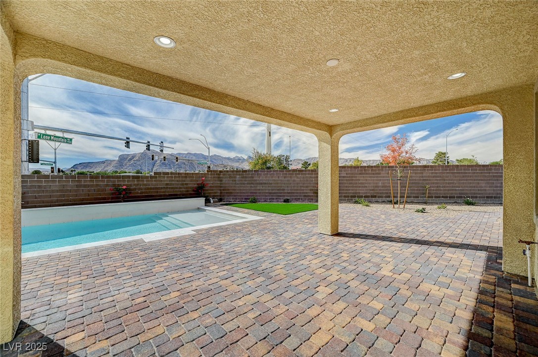 4807 Enchanted View Street Property Photo 66