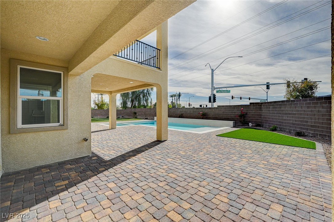 4807 Enchanted View Street Property Photo 69