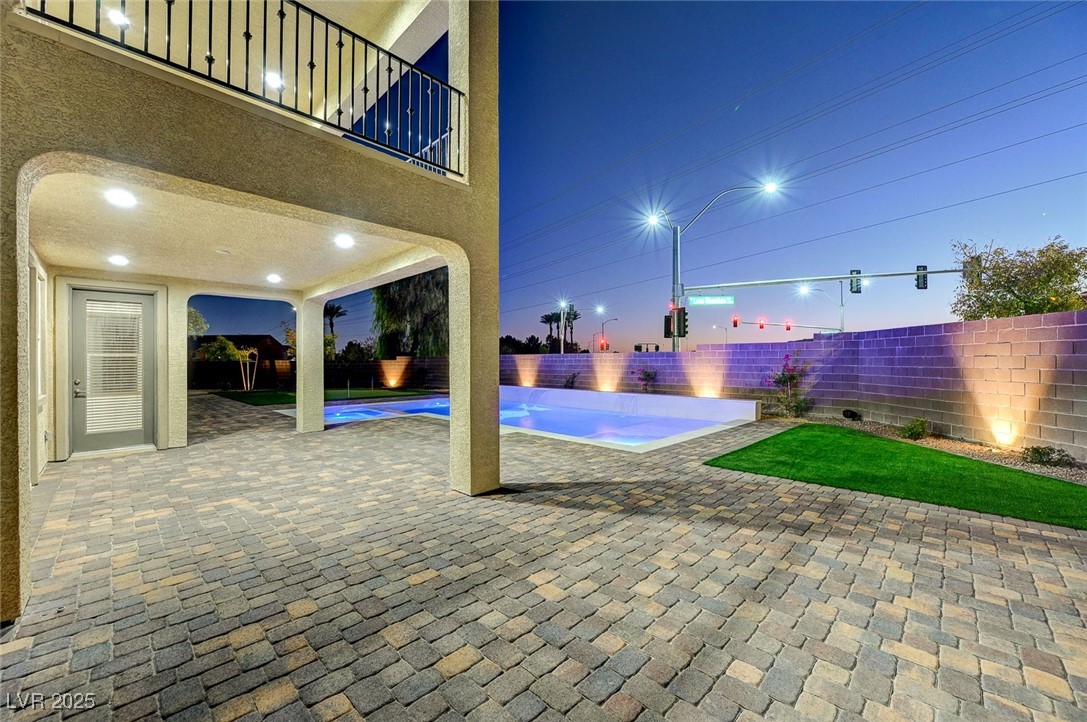 4807 Enchanted View Street Property Photo 89