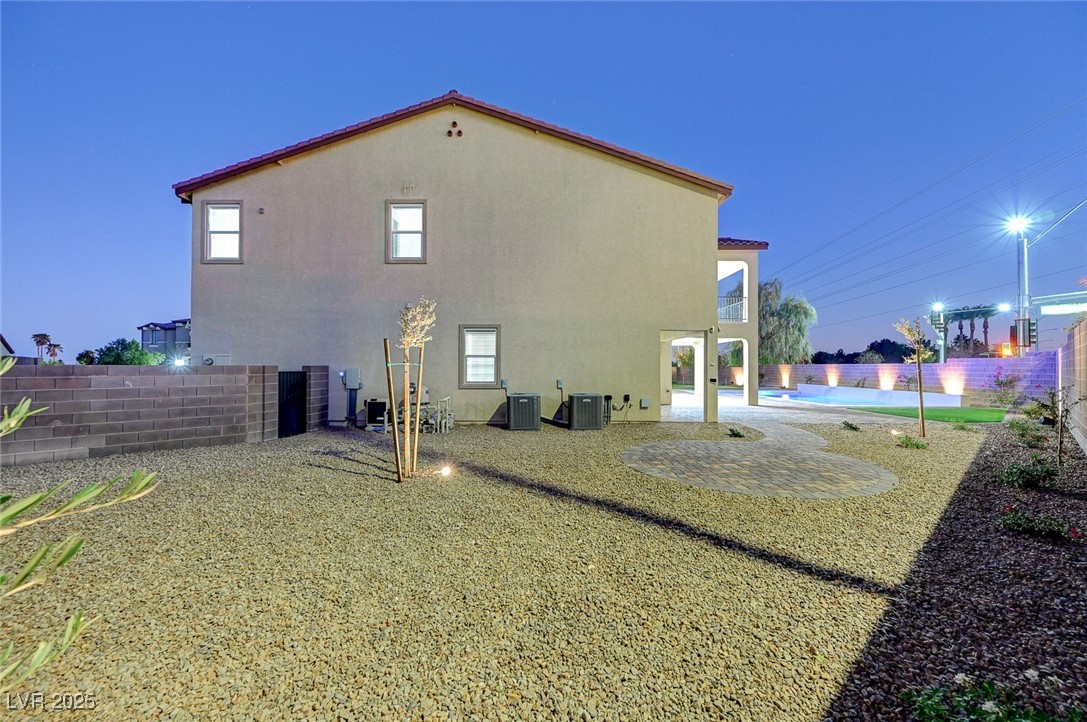 4807 Enchanted View Street Property Photo 90