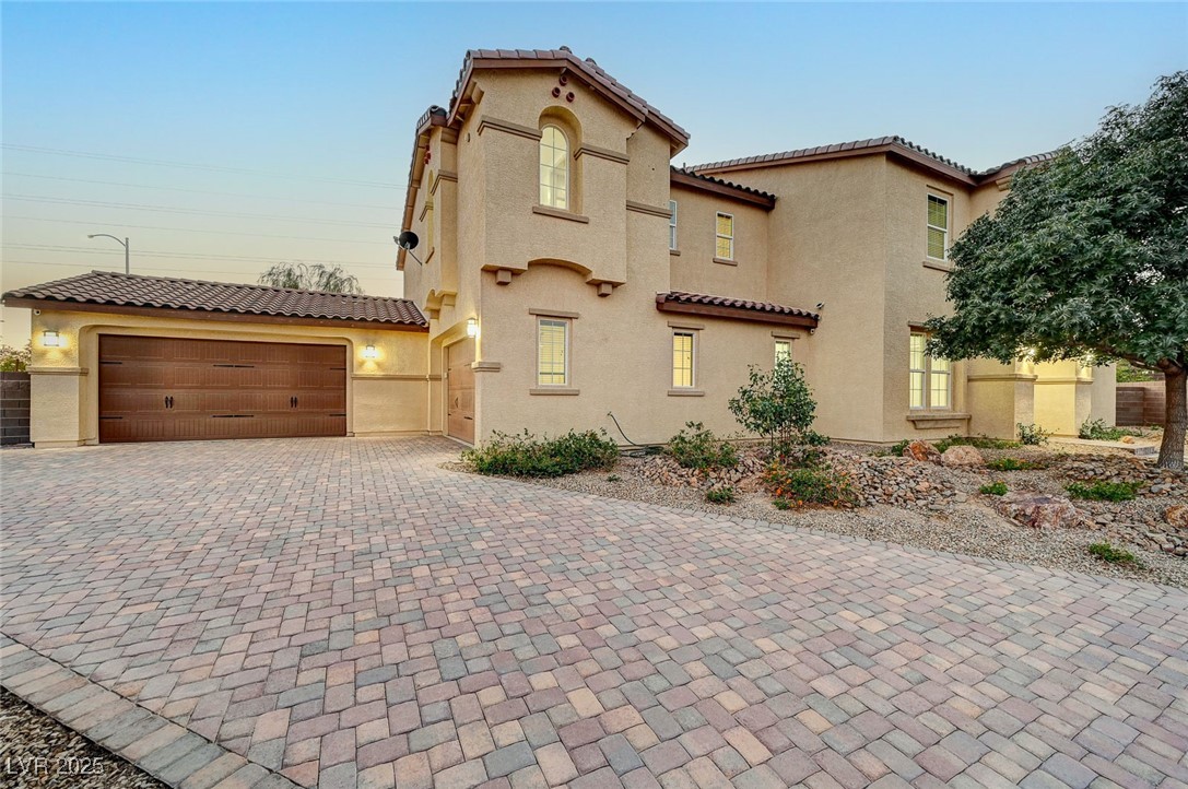 4807 Enchanted View Street Property Photo 95