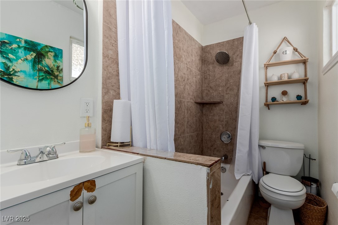2828 Richfield Boulevard Property Photo 15