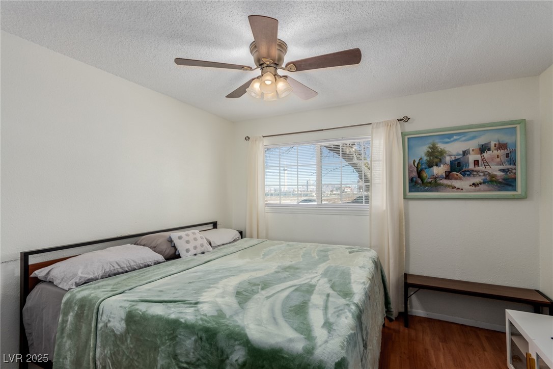 2828 Richfield Boulevard Property Photo 16