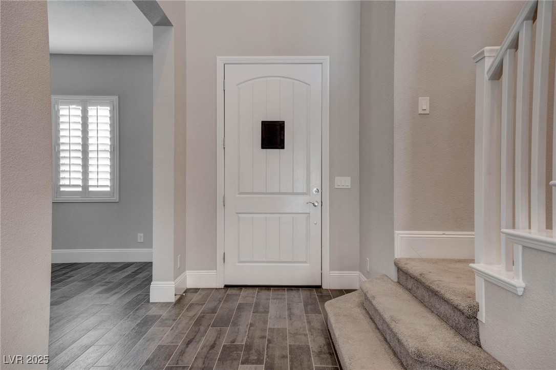 11952 Girasole Avenue Property Photo 10