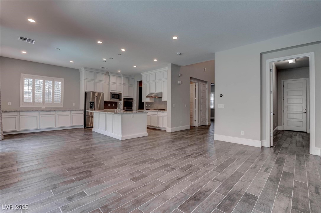 11952 Girasole Avenue Property Photo 15