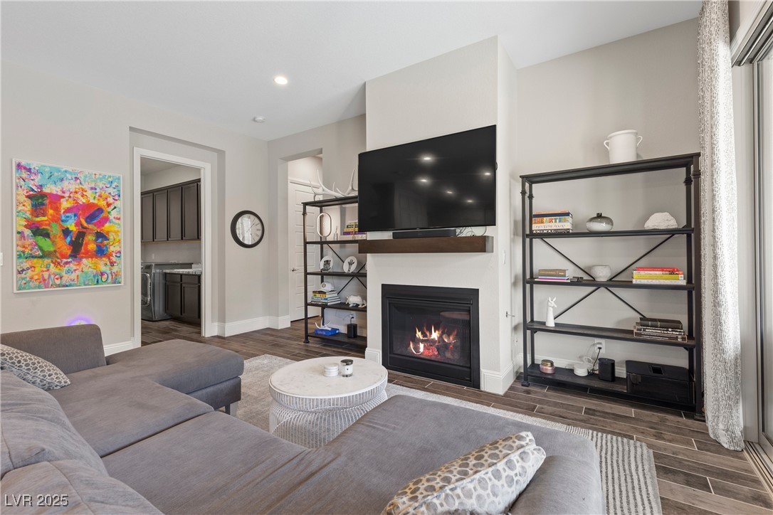 11952 Girasole Avenue Property Photo 17