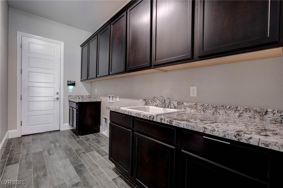11952 Girasole Avenue Property Photo 28