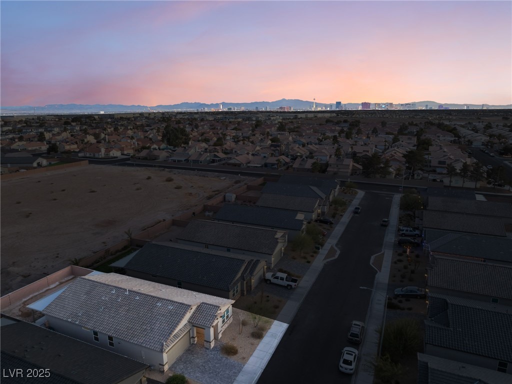 3540 Valley Lily Street Property Photo 7