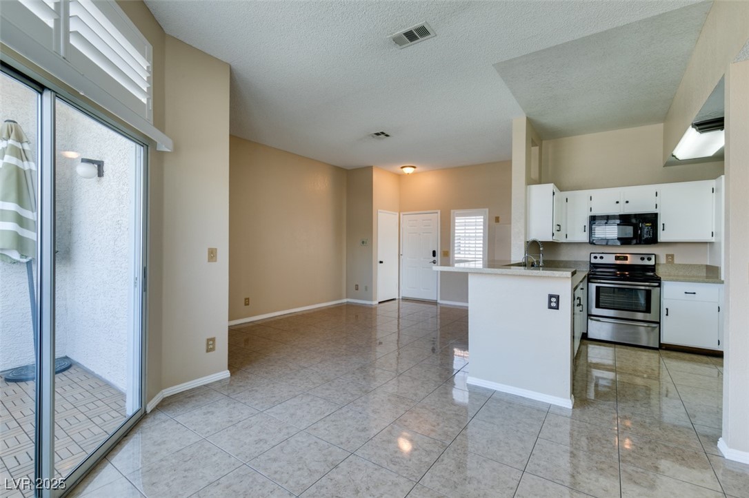 3150 Soft Breezes Drive 2030 Property Photo 22