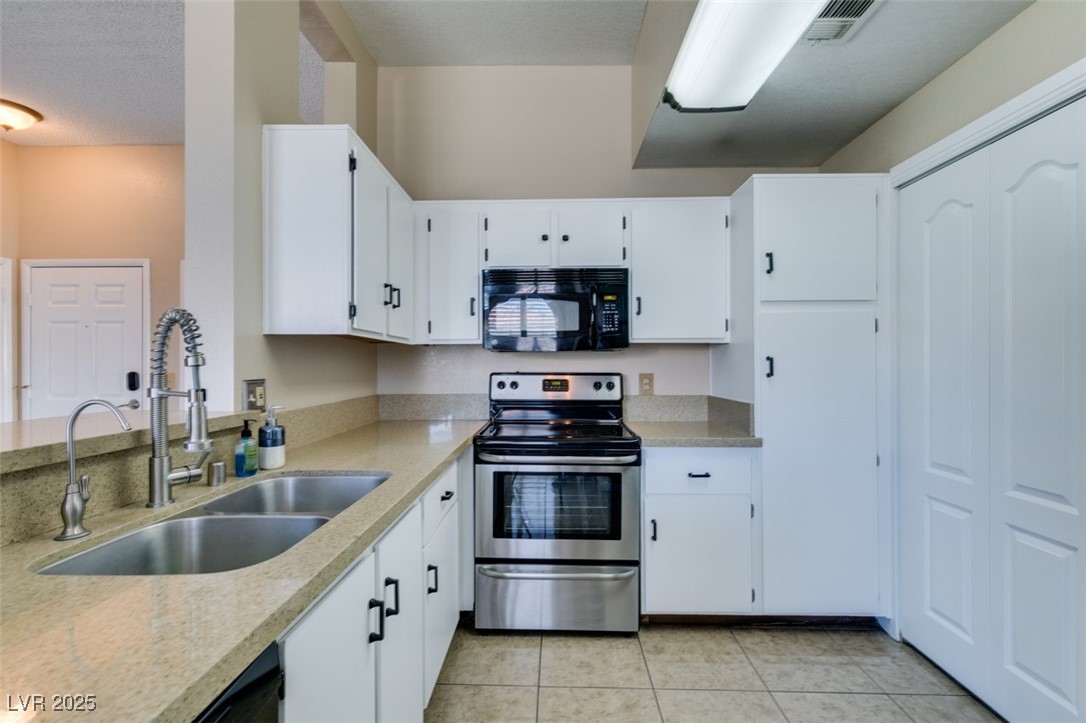3150 Soft Breezes Drive 2030 Property Photo 26