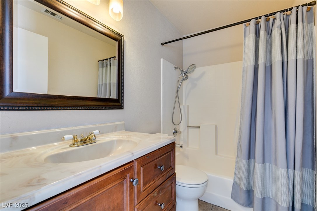 3150 Soft Breezes Drive 2030 Property Photo 36