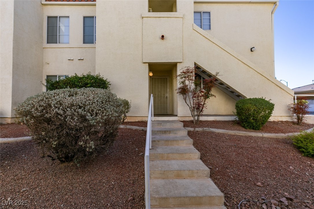 698 South Racetrack Road 711 Property Photo 4