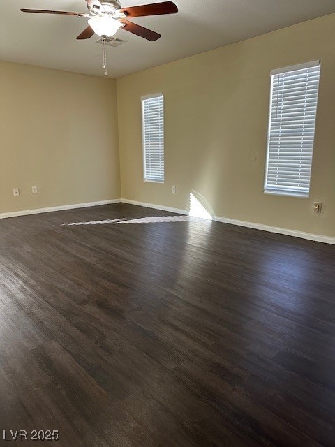 121 Icy River Avenue Property Photo 12