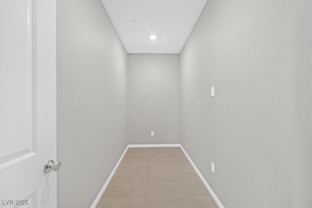3494 Brezine Avenue Property Photo 15