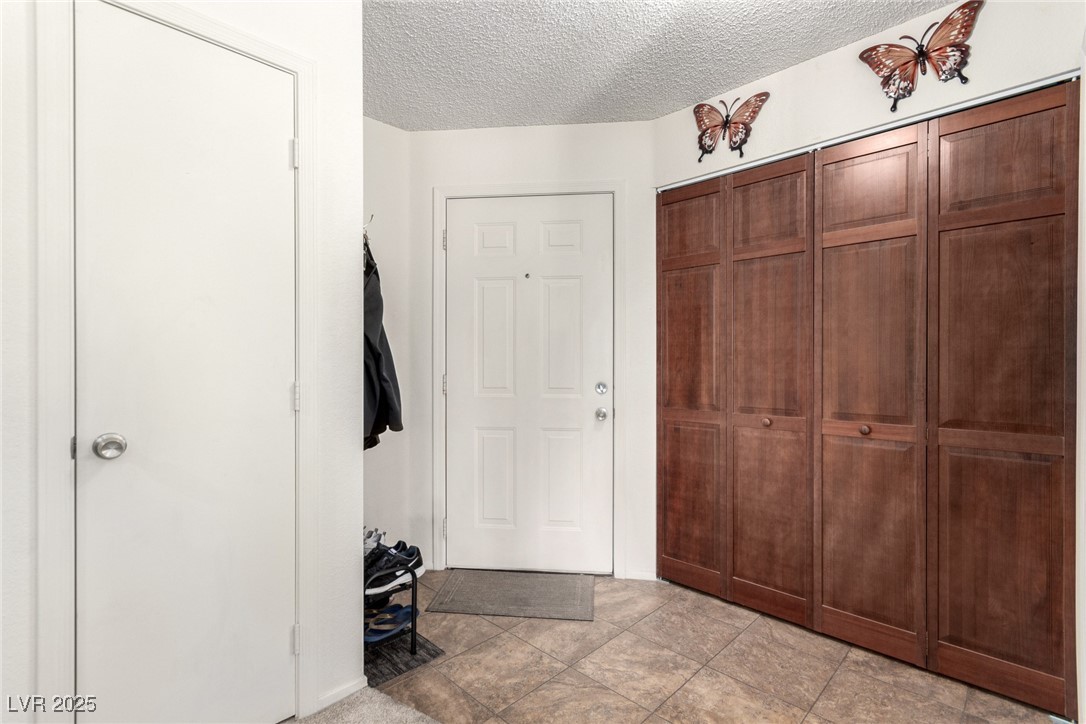 6885 Tamarus Street 201 Property Photo 5