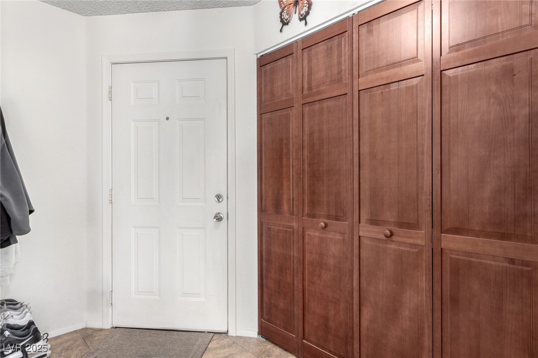 6885 Tamarus Street 201 Property Photo 6