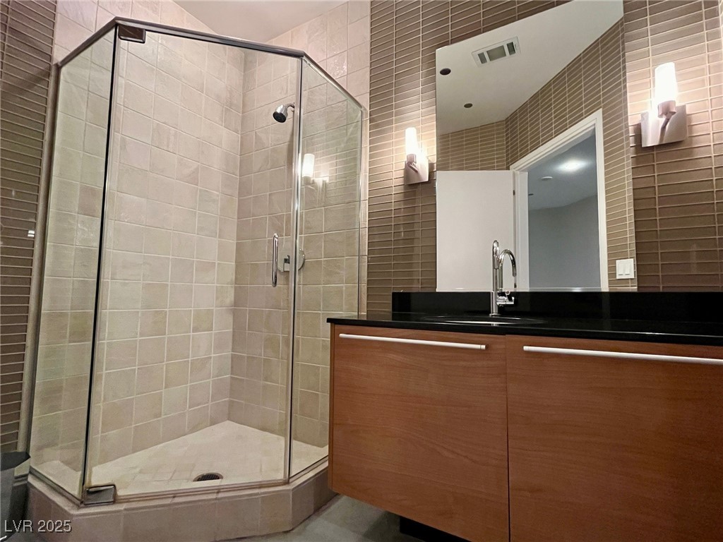 200 Hoover Avenue 1509 Property Photo 22