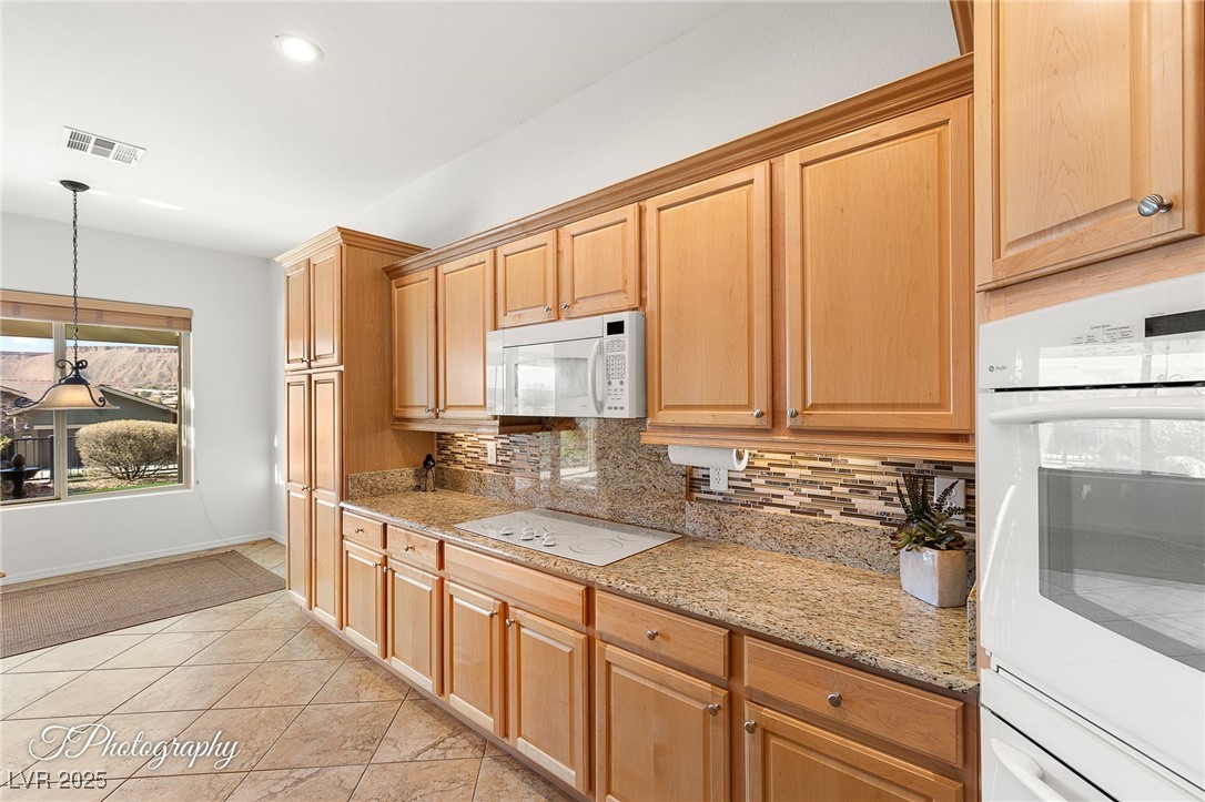 993 Starlight Terrace Way Property Photo 13