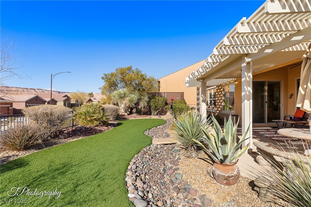993 Starlight Terrace Way Property Photo 35