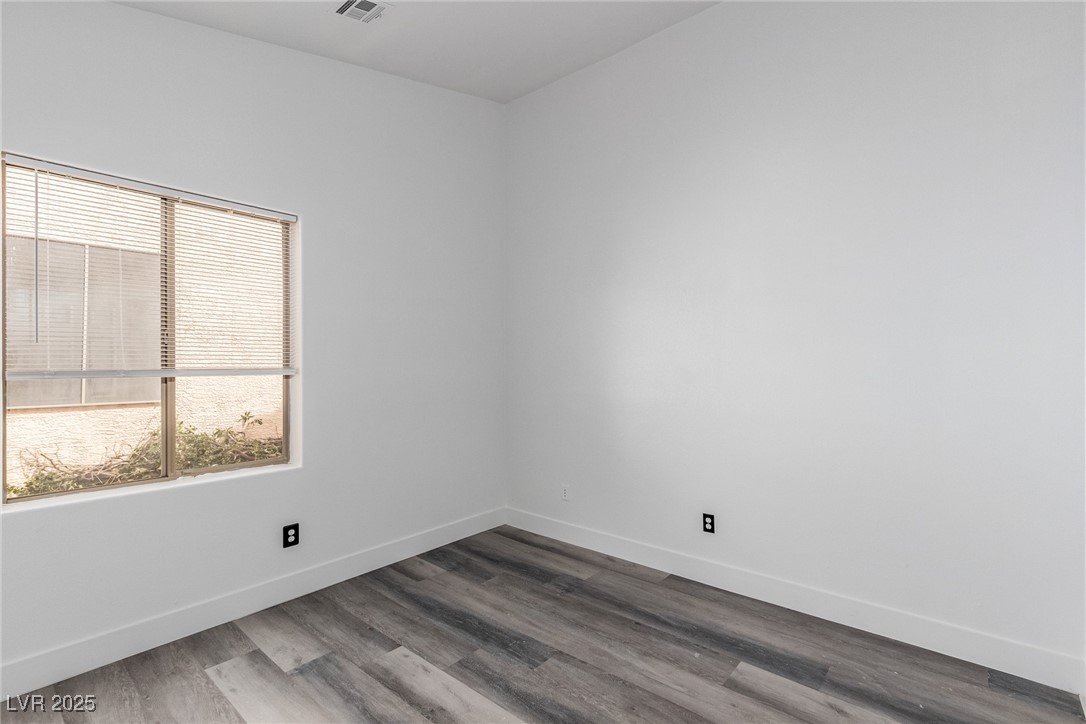 1912 Shifting Winds Street Property Photo 36