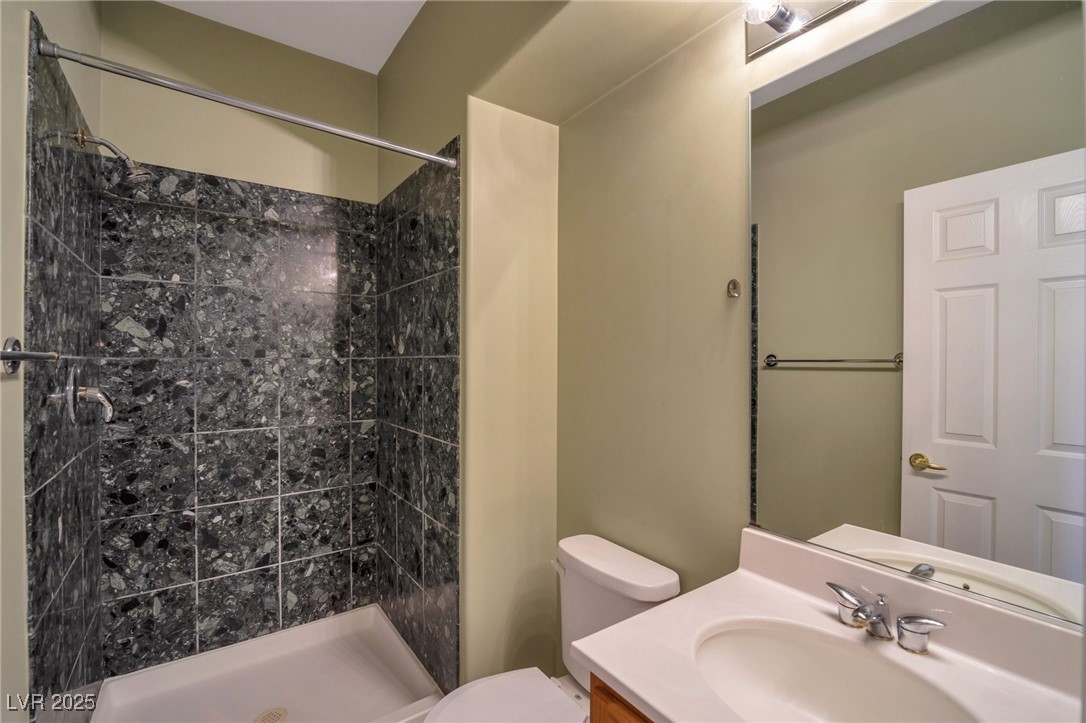 5915 Poplar Tree Street Property Photo 5