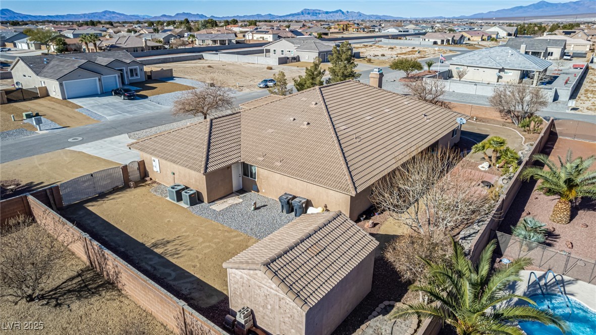 6781 Southgate Street Property Photo 2