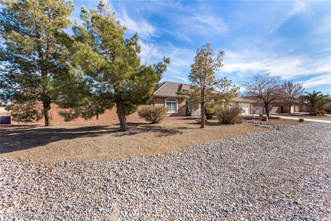 6781 Southgate Street Property Photo 4