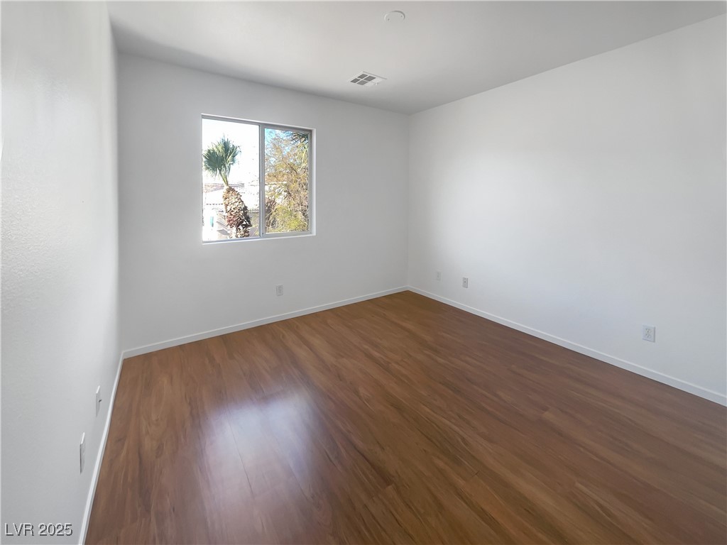 9511 Withering Pine Street Property Photo 5