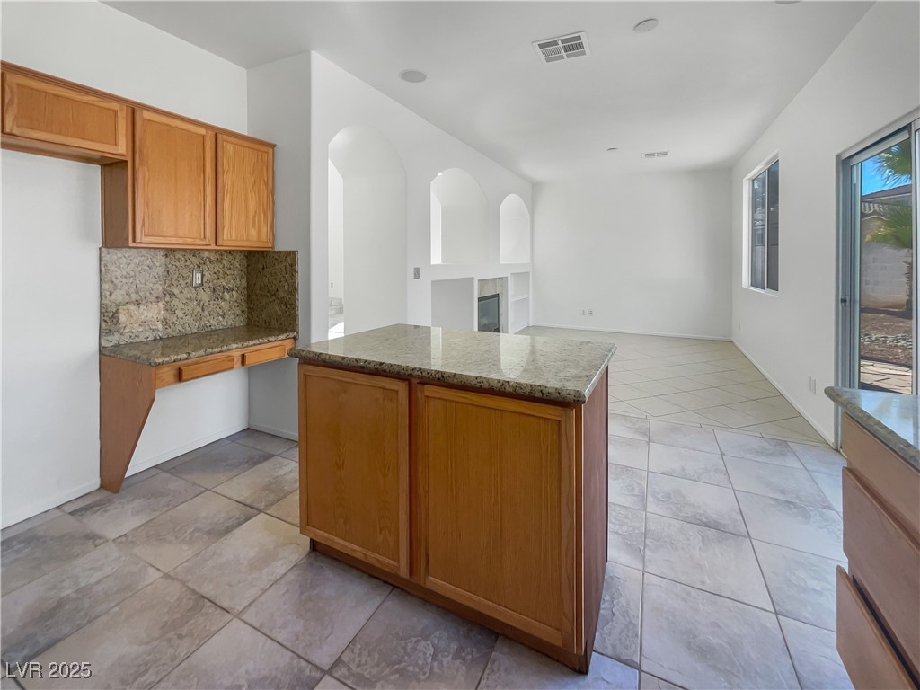 9511 Withering Pine Street Property Photo 17