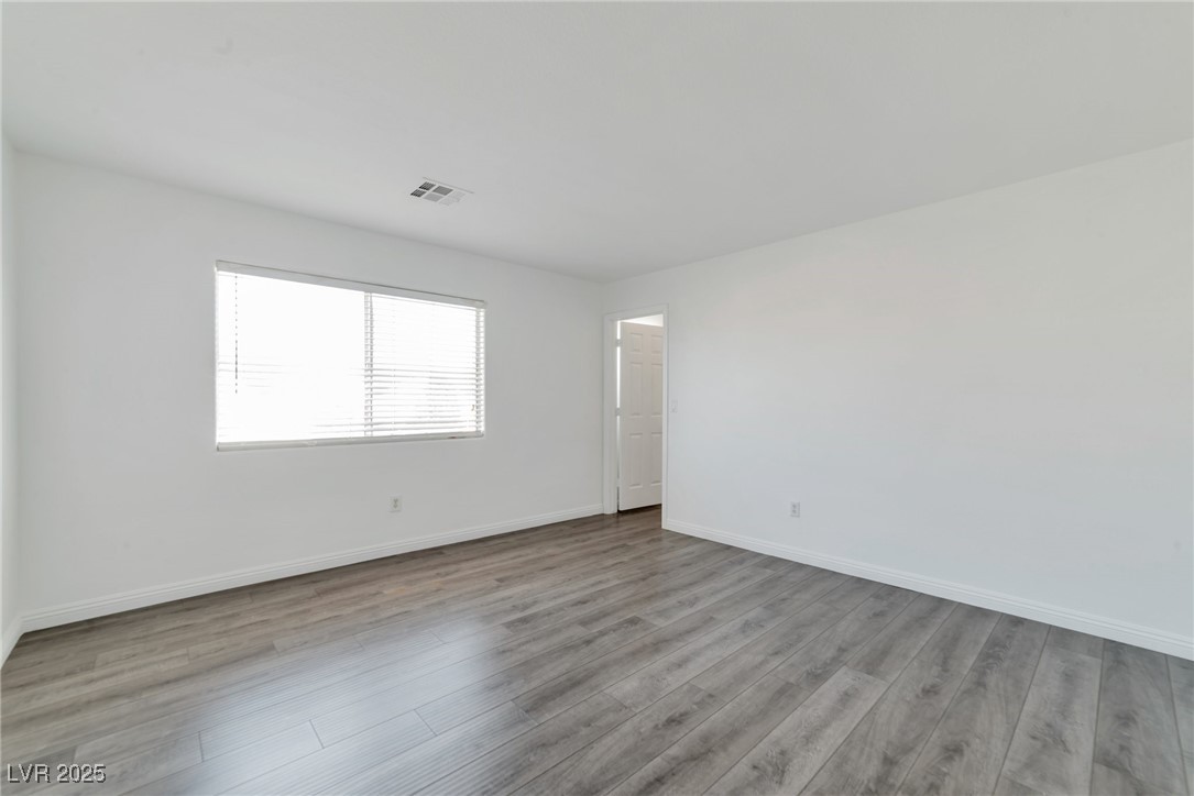 9247 Tulip Trestle Avenue Property Photo 11