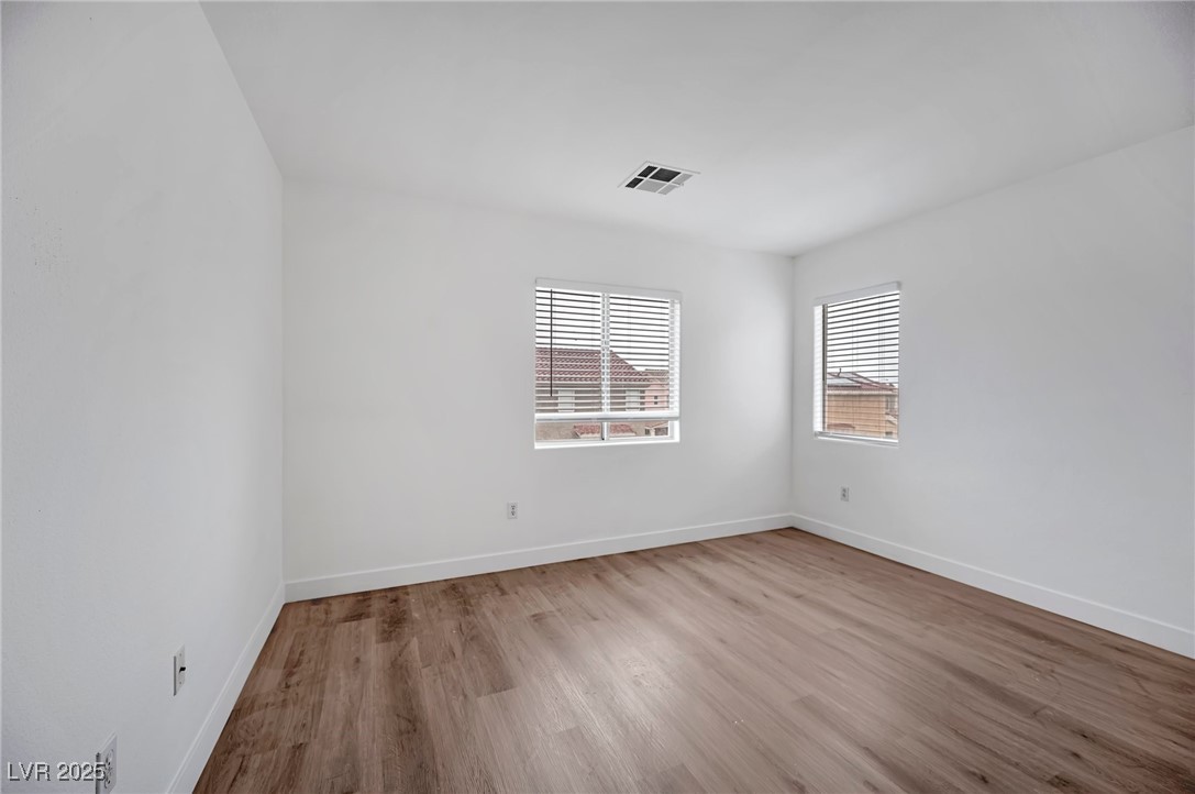 9247 Tulip Trestle Avenue Property Photo 18