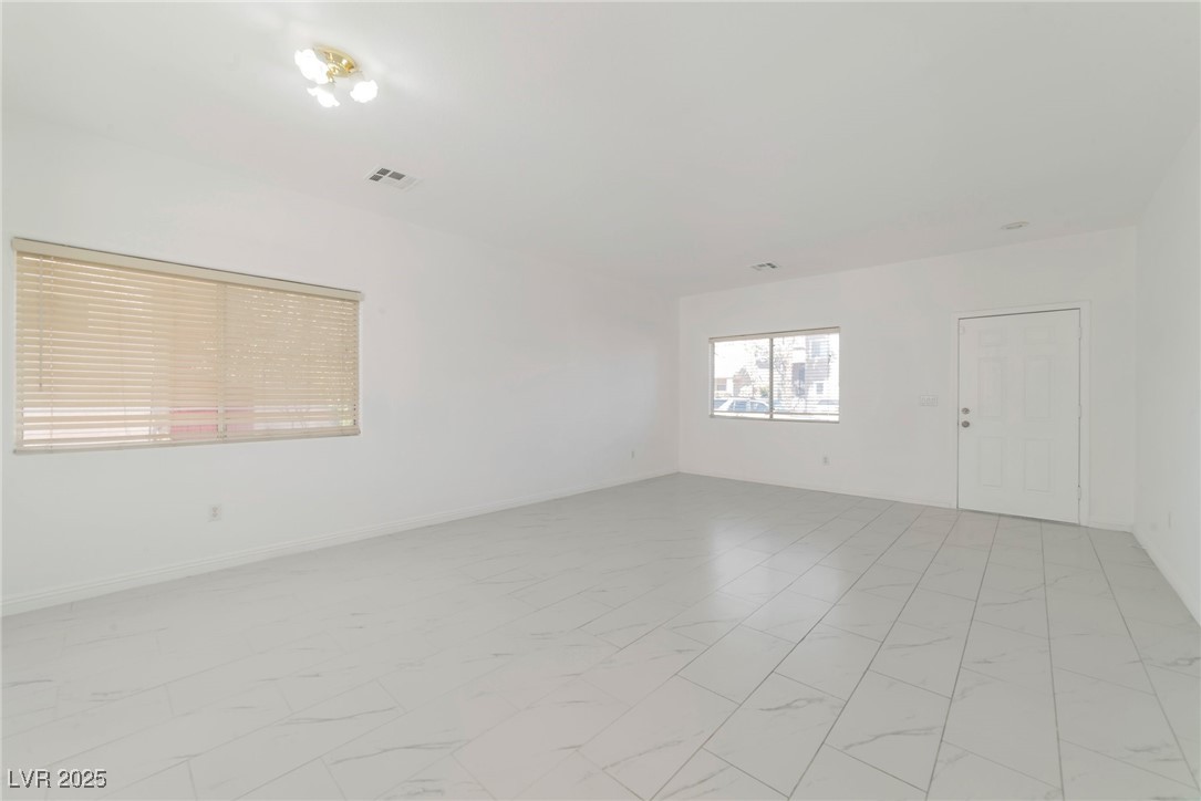 9247 Tulip Trestle Avenue Property Photo 21