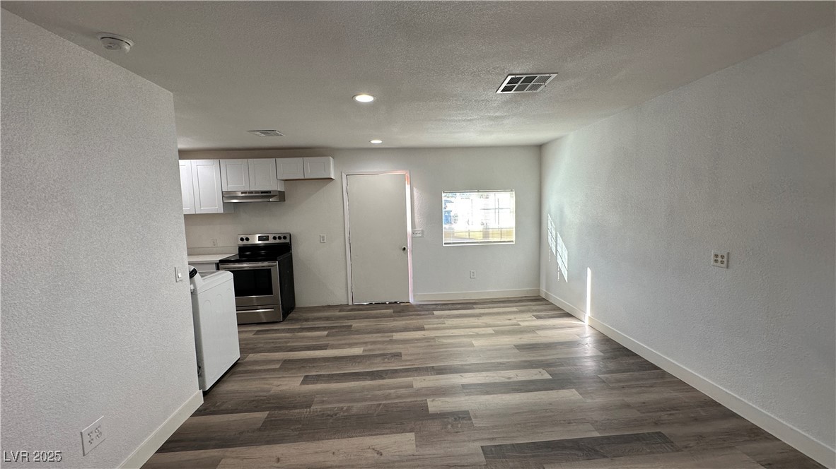 3462 Huerta Drive Property Photo 5